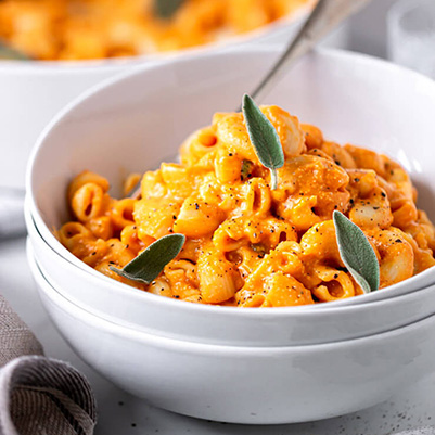 HEALTHIER VEGAN MAC AND CHEESE WITH BUTTERNUT SQUASH